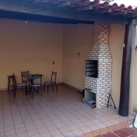 Casa Da Malu Hotell Uberlândia Exteriör bild